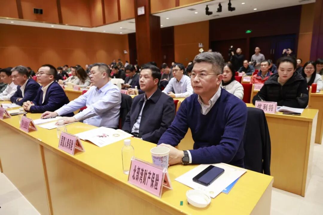 集團(tuán)動(dòng)態(tài) | 推動(dòng)“科技+金融+產(chǎn)業(yè)”深度融合 廣投集團(tuán)、桂林市、自治區(qū)科技廳聯(lián)合舉辦科創(chuàng)廣西先行試驗(yàn)區(qū)（桂林）建設(shè)動(dòng)員大會(huì)